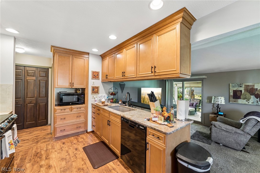310 Bayshore Drive Eastlake OH 44095