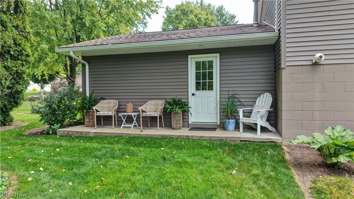 890 Geneva Street SW Sugarcreek OH 44681