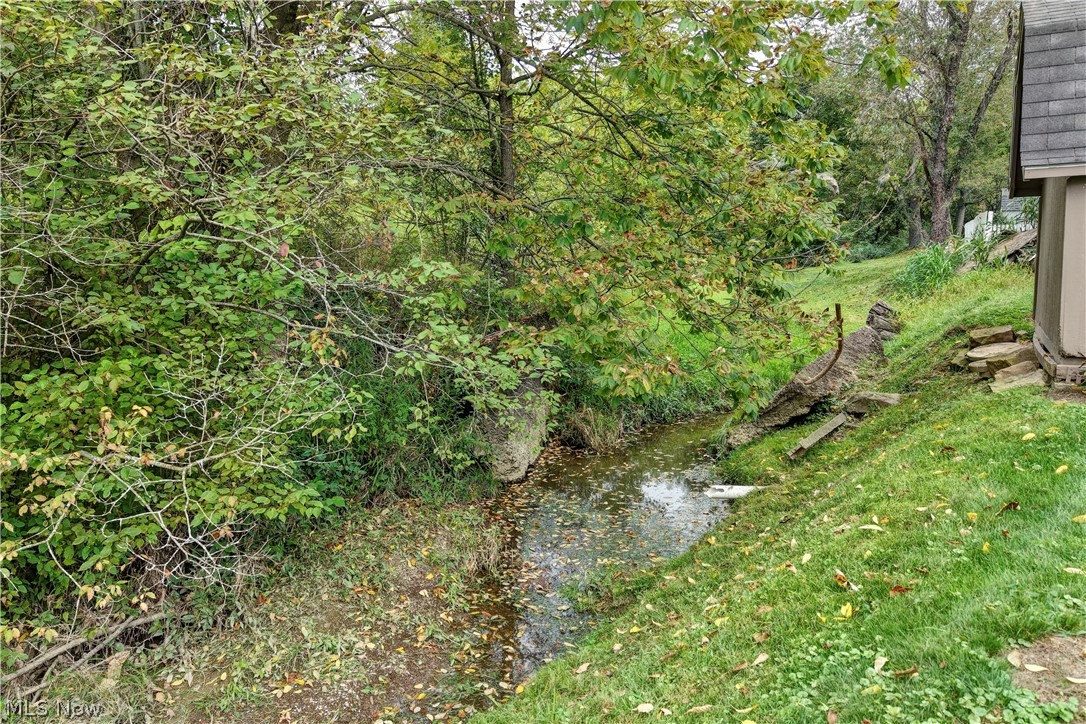 890 Geneva Street SW Sugarcreek OH 44681