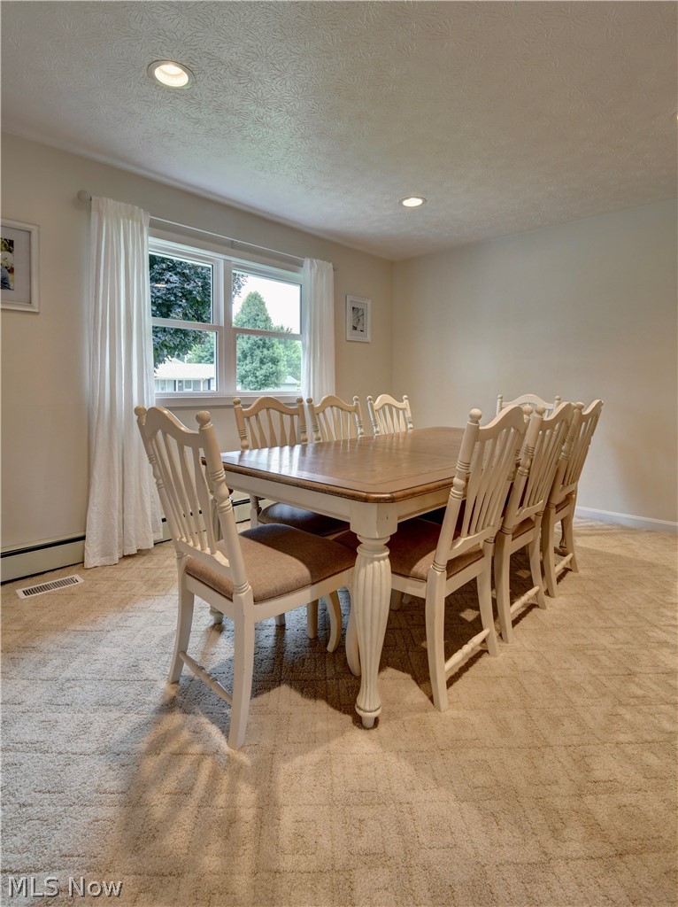 890 Geneva Street SW Sugarcreek OH 44681