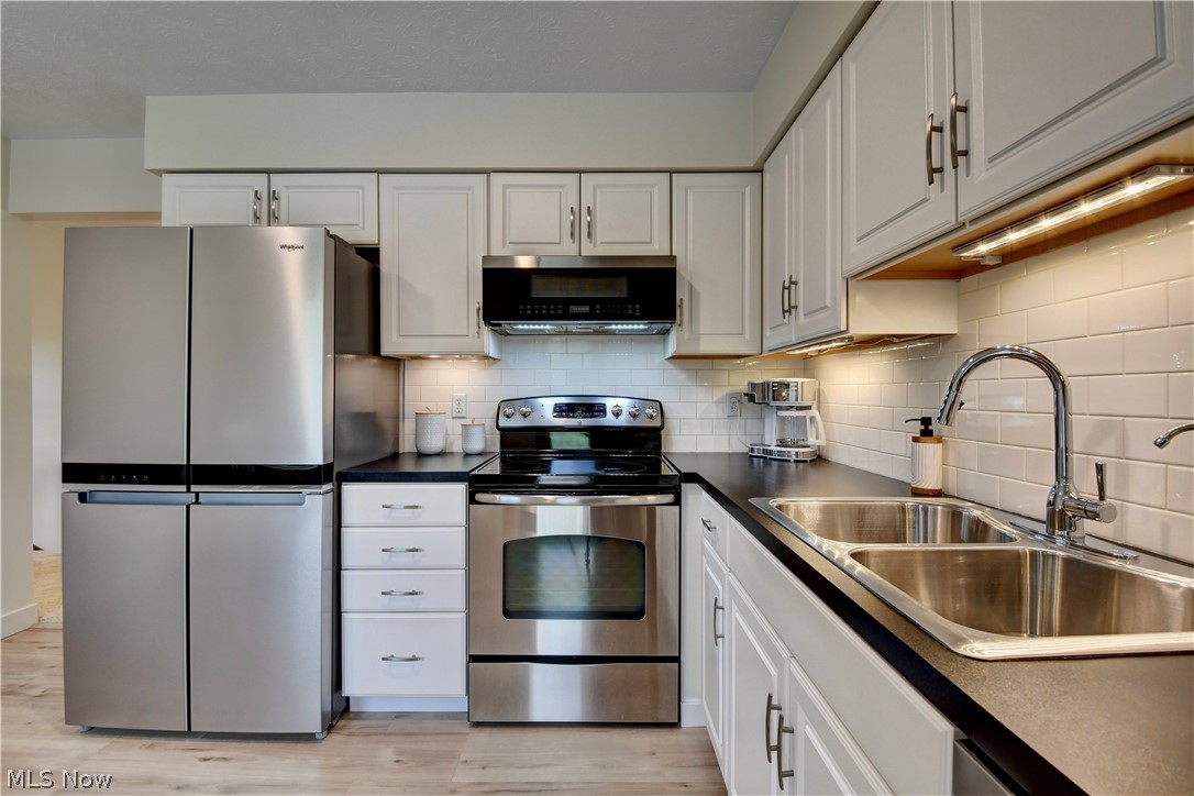 890 Geneva Street SW Sugarcreek OH 44681
