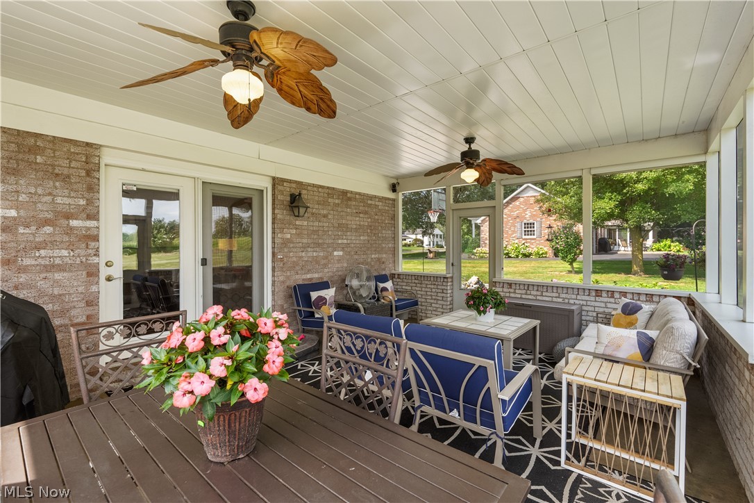 1375 Chelmsford Street NW North Canton OH 44720