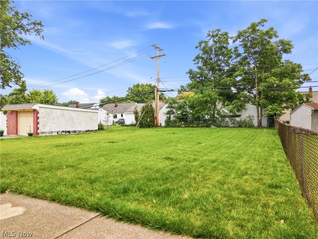 839 E 260th Street Euclid OH 44132