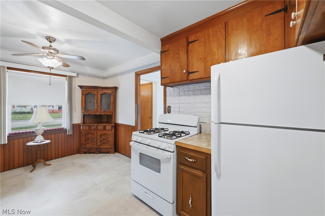 839 E 260th Street Euclid OH 44132
