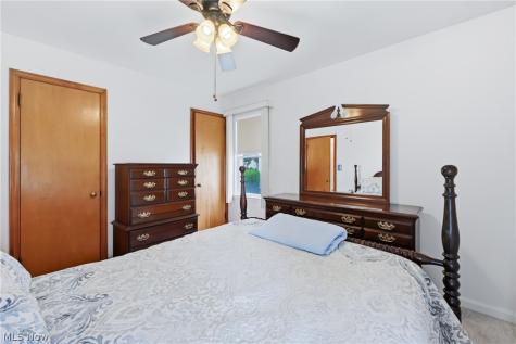 839 E 260th Street Euclid OH 44132