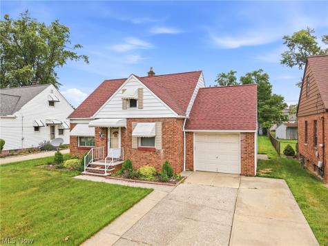 839 E 260th Street Euclid OH 44132