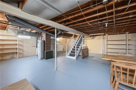 839 E 260th Street Euclid OH 44132