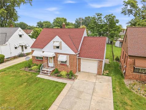839 E 260th Street Euclid OH 44132