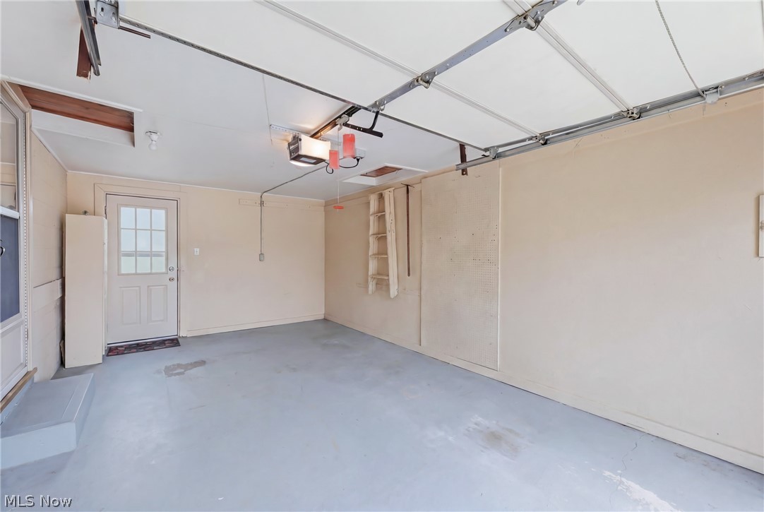 839 E 260th Street Euclid OH 44132