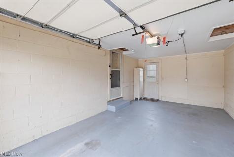 839 E 260th Street Euclid OH 44132