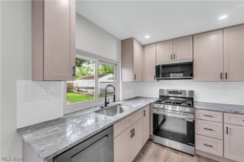 4380 W 146th Street Cleveland OH 44135