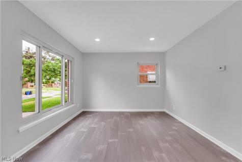 4380 W 146th Street Cleveland OH 44135