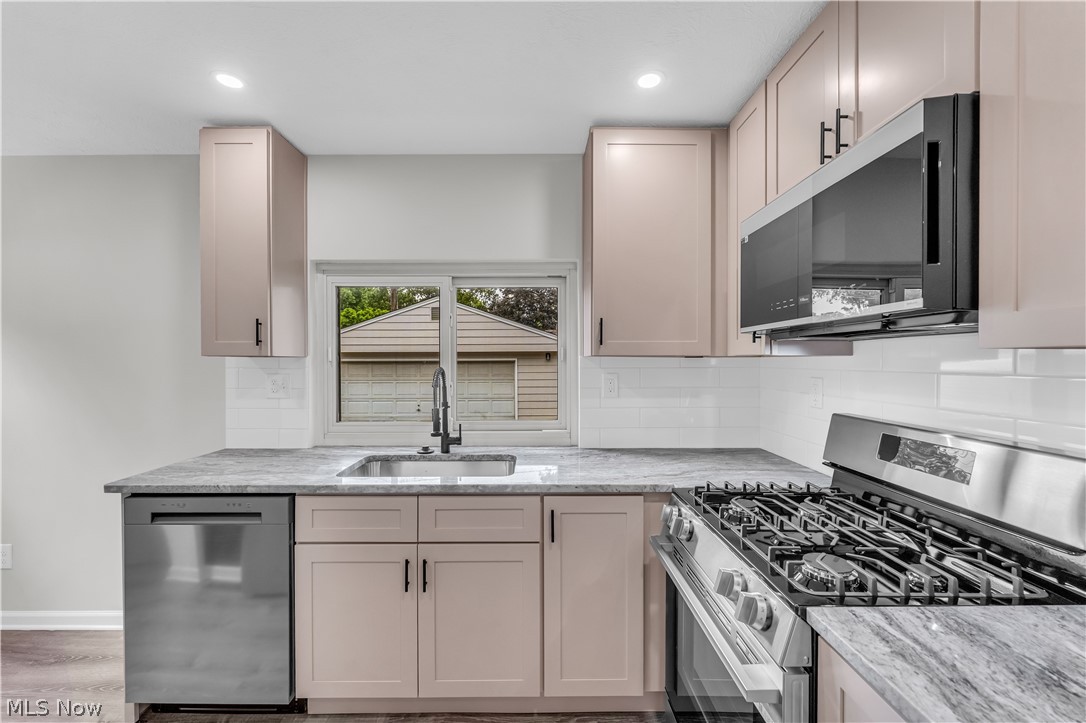 4380 W 146th Street Cleveland OH 44135