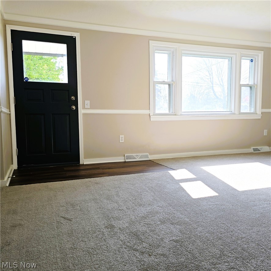 5240 W 147th Street Brook Park OH 44142