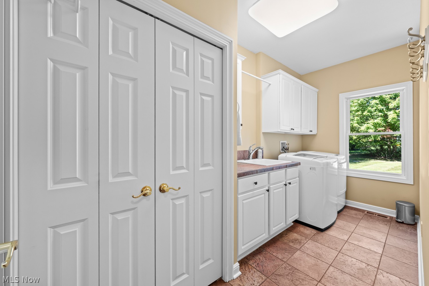 7421 Scioto Court Solon OH 44139