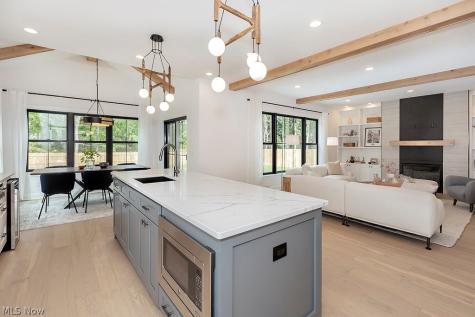 514 Kenilworth Road Bay Village OH 44140
