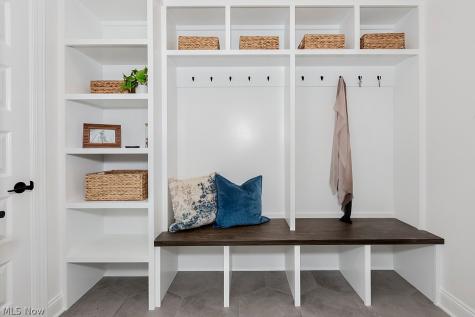514 Kenilworth Road Bay Village OH 44140