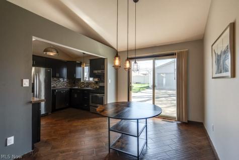 26288 Aaron Drive Euclid OH 44132