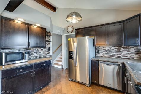 26288 Aaron Drive Euclid OH 44132