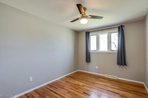 26288 Aaron Drive Euclid OH 44132