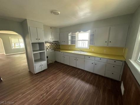 144 E Auburndale Avenue Youngstown OH 44507