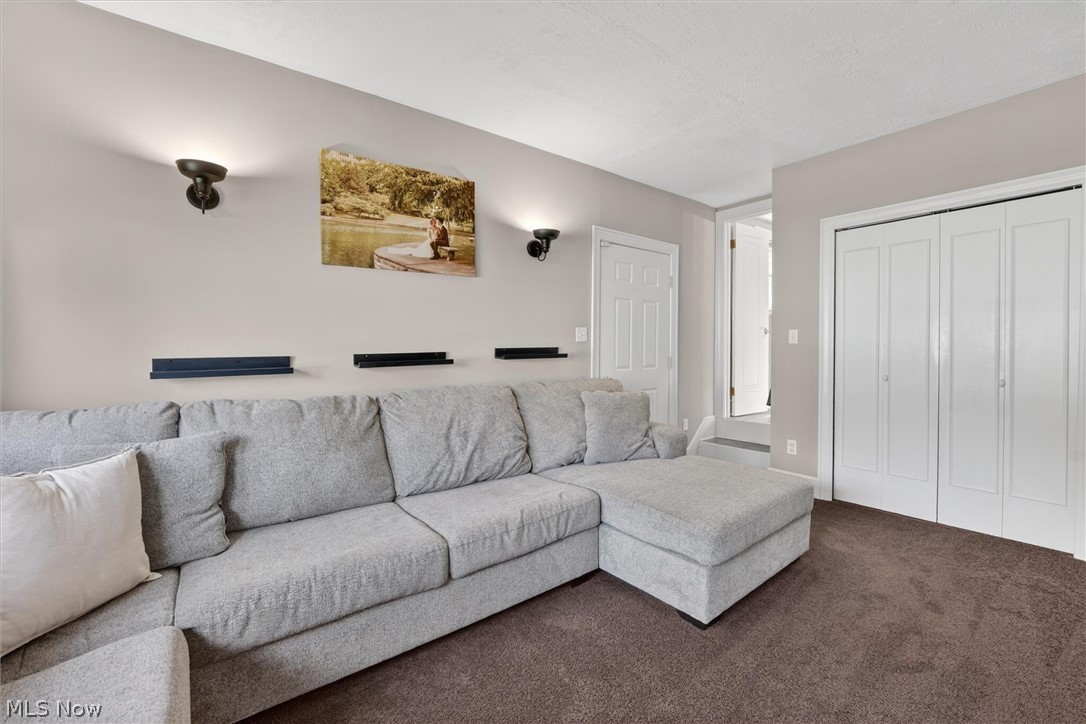 2059 15th Street Cuyahoga Falls OH 44223