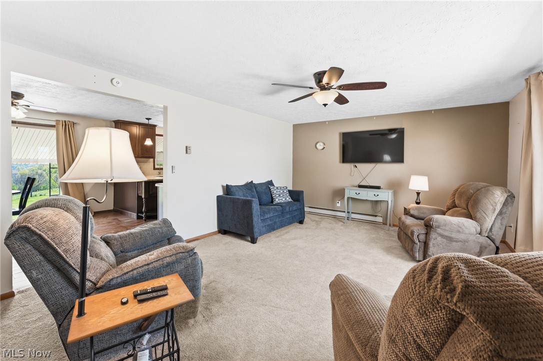 1830 Baird Avenue NE Paris OH 44669