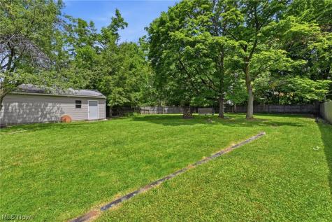166 Northwest Avenue Tallmadge OH 44278