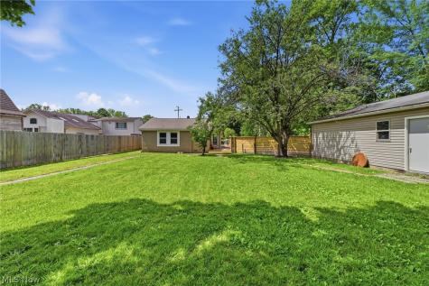 166 Northwest Avenue Tallmadge OH 44278