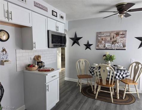 1719 E 300th Street Wickliffe OH 44092