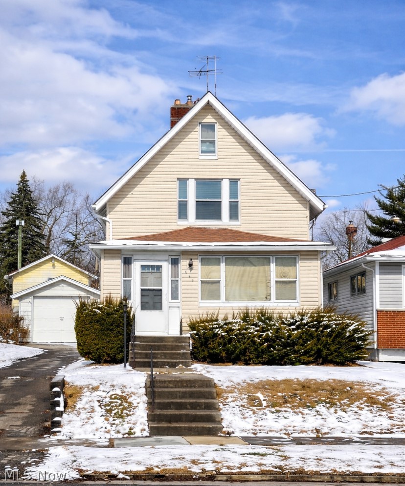 853 Polk Avenue Akron OH 44314
