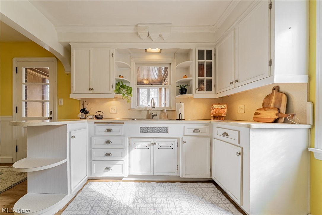 19605 Kewanee Avenue Cleveland OH 44119