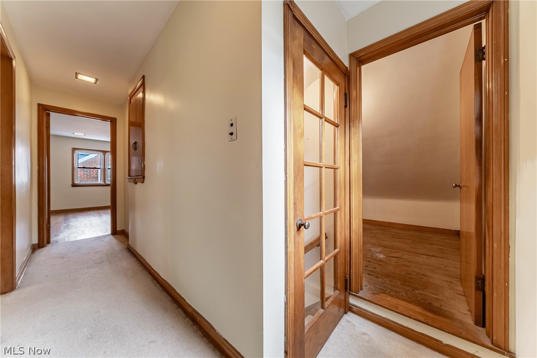 19605 Kewanee Avenue Cleveland OH 44119