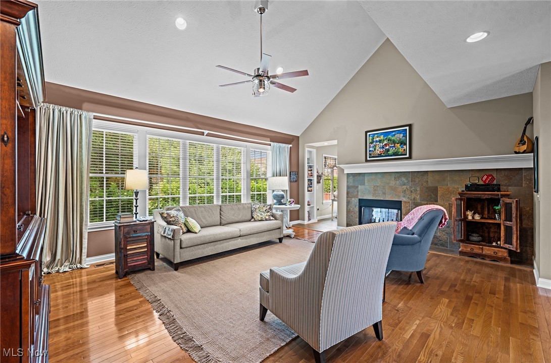 36965 Wexford Drive Solon OH 44139