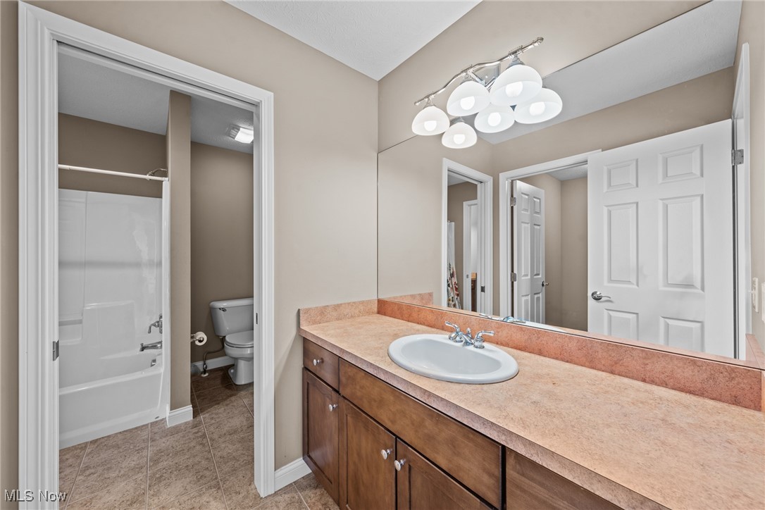 36965 Wexford Drive Solon OH 44139