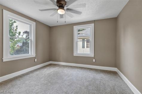 1904 E 34th Street Lorain OH 44055