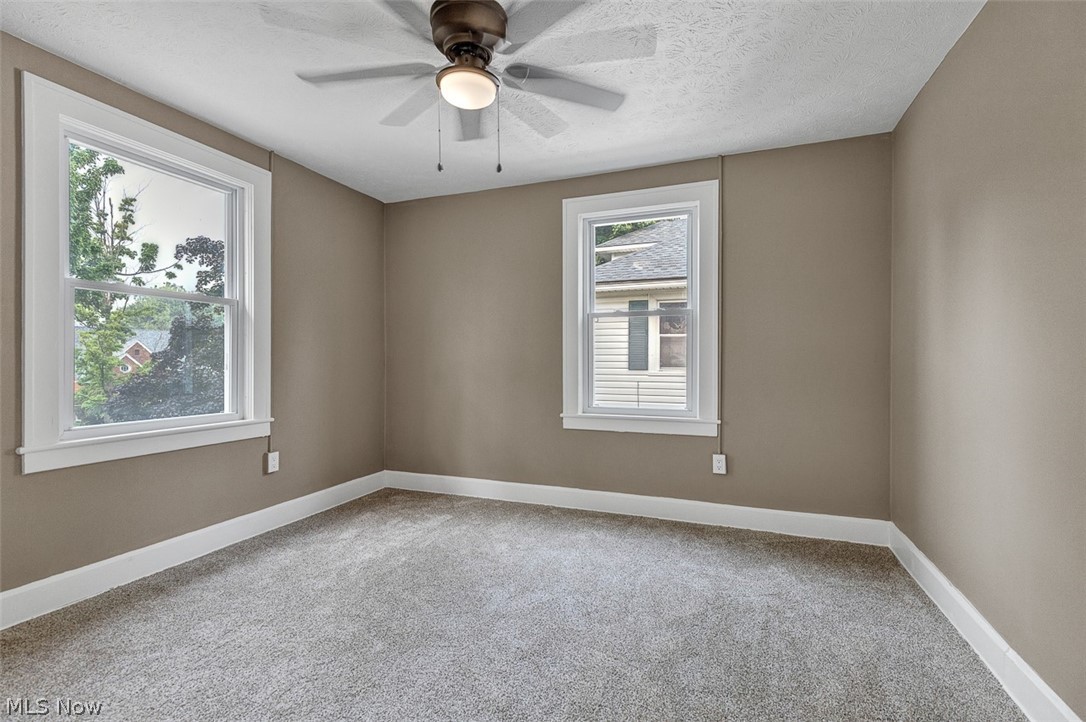 1904 E 34th Street Lorain OH 44055