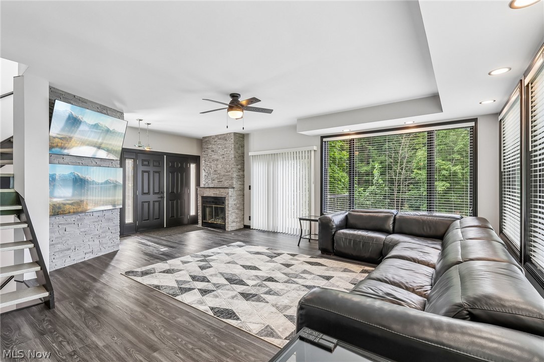 5490 Springlake Road NW Canton OH 44718