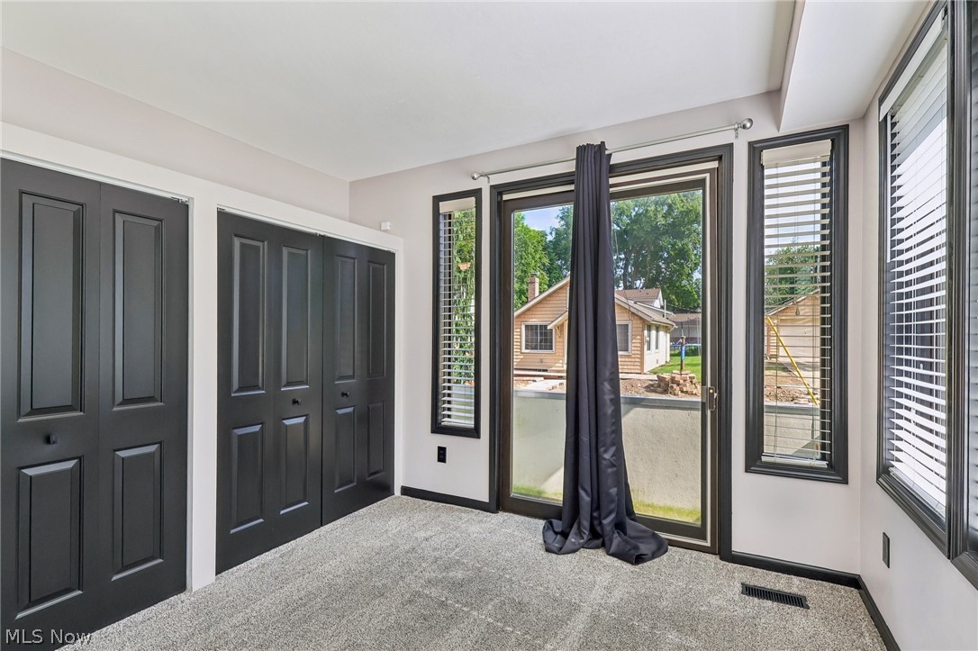 5490 Springlake Road NW Canton OH 44718