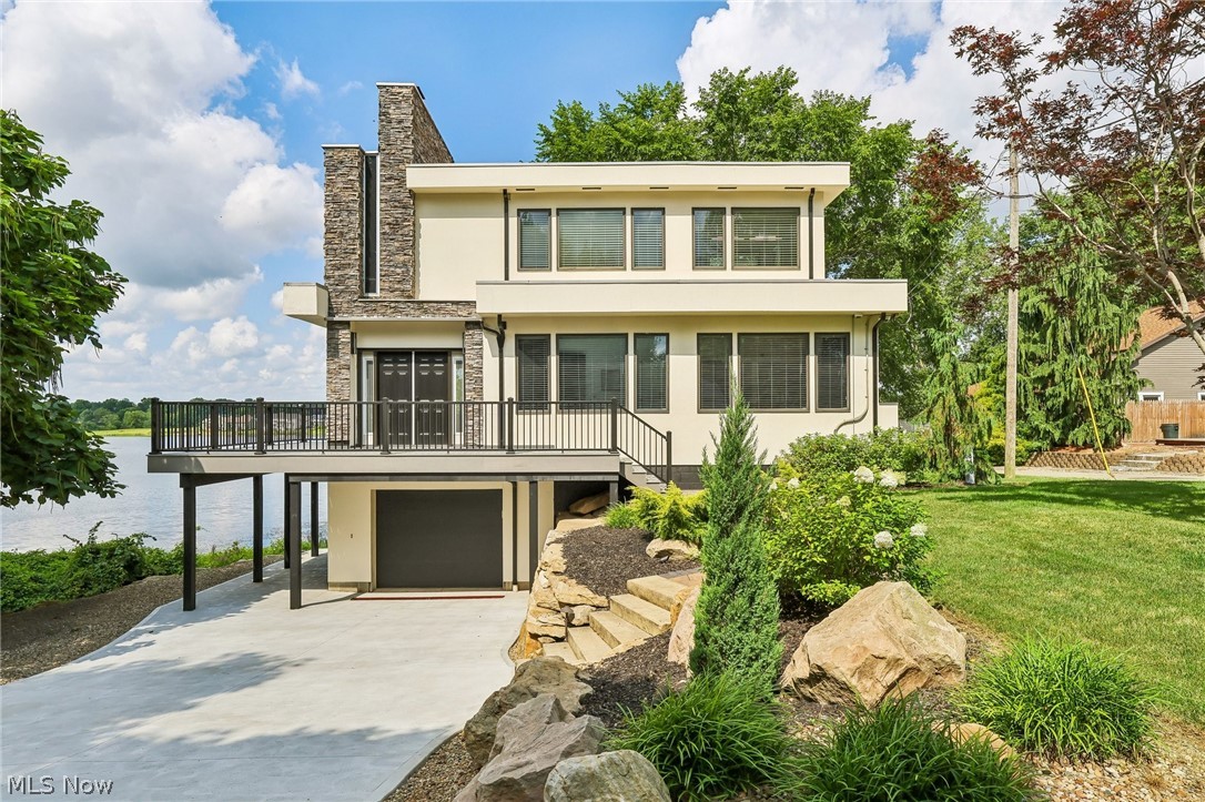 5490 Springlake Road NW Canton OH 44718