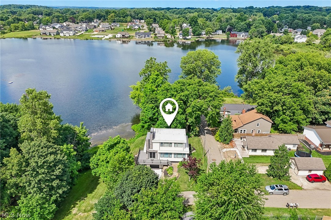 5490 Springlake Road NW Canton OH 44718