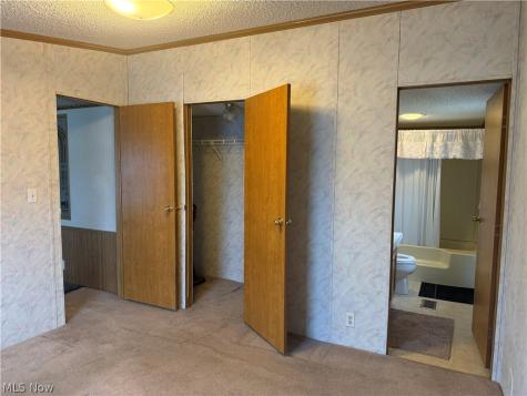10096 William Henry Drive Streetsboro OH 44241