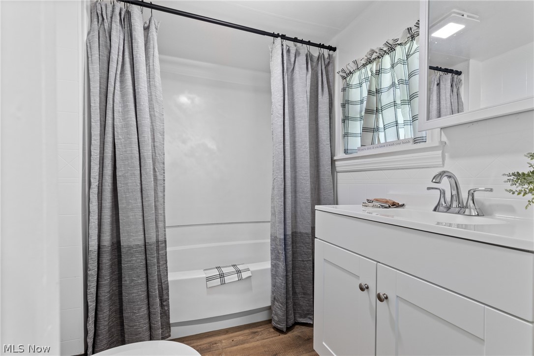 329 Township Road 177 Mingo Junction OH 43938