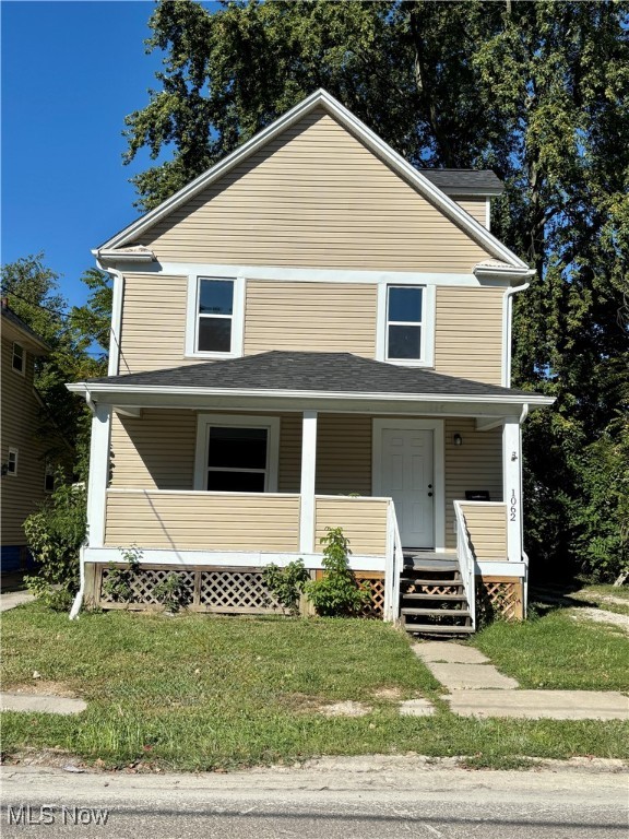 1062 Big Falls Avenue Akron OH 44310