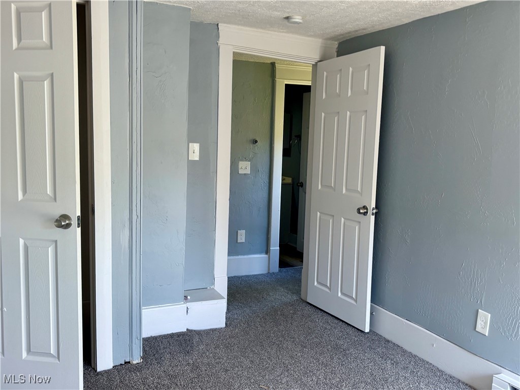 1062 Big Falls Avenue Akron OH 44310