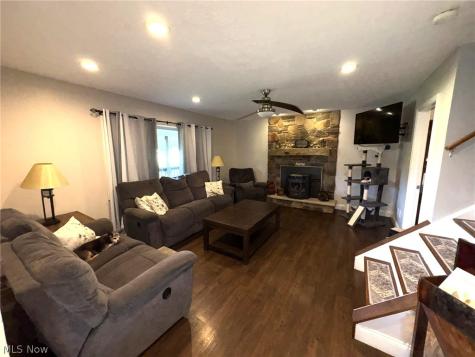 12096 Baumhart Road Amherst OH 44001