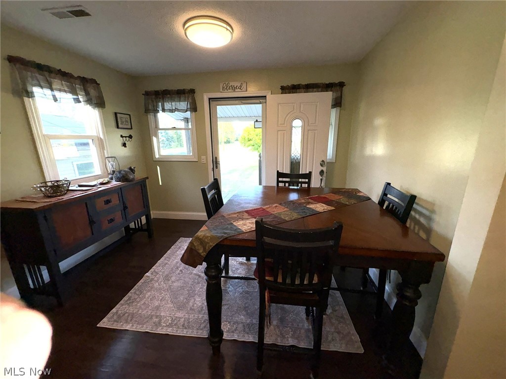 12096 Baumhart Road Amherst OH 44001