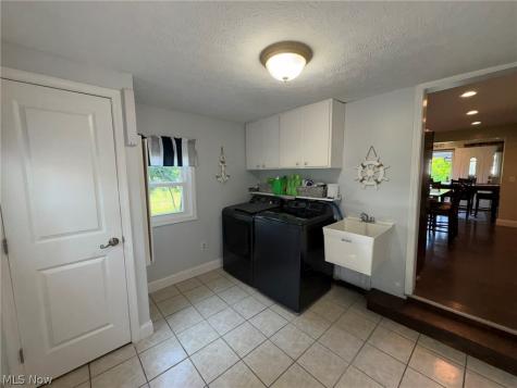 12096 Baumhart Road Amherst OH 44001