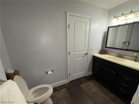 12096 Baumhart Road Amherst OH 44001