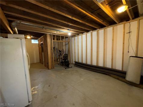12096 Baumhart Road Amherst OH 44001